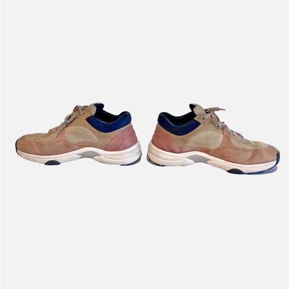 Chanel Pink and Tan Suede CC Sneakers - Picture 3 of 6